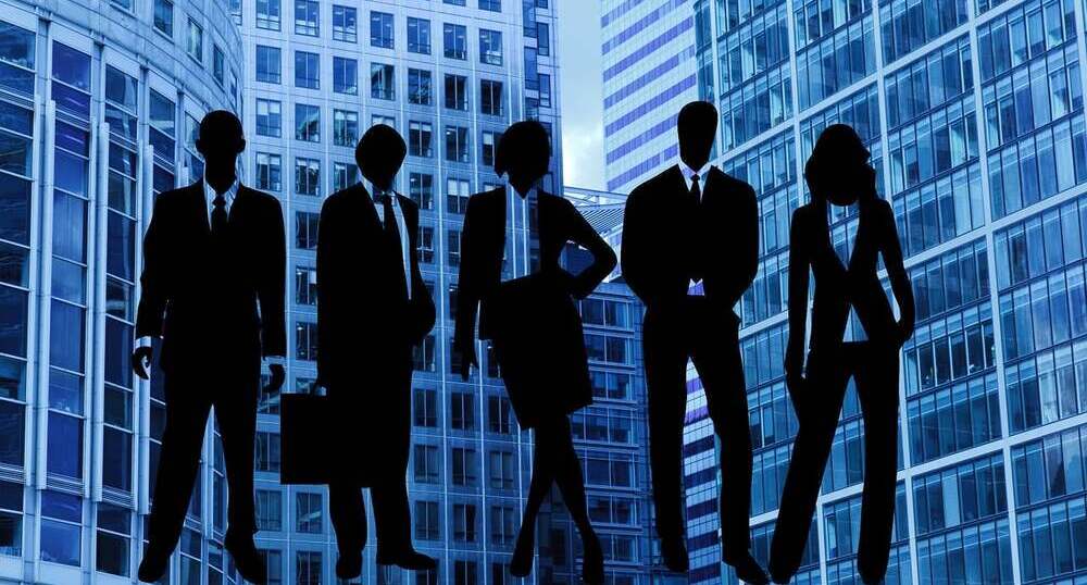 Personal Finance and Investment Advice with Affiliate Programs